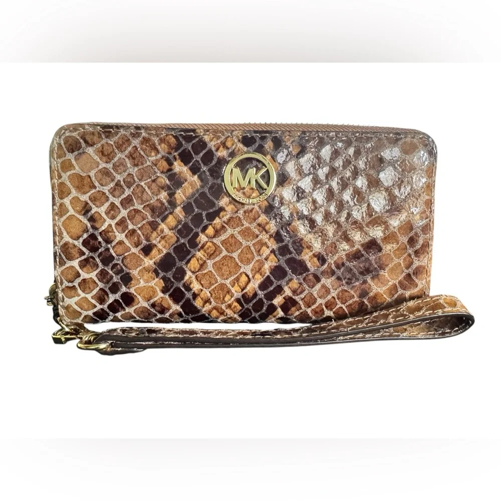 MICHAEL Michael Kors Jet Set Travel Large wallet - Picture 3 of 10